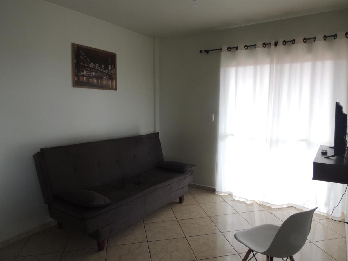 Apartamento Mobiliado Com Garagem Apartment Chapeco Ngoại thất bức ảnh